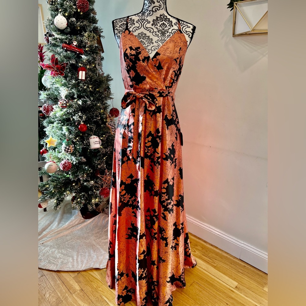 Dusty rose Floral Lulus Dress